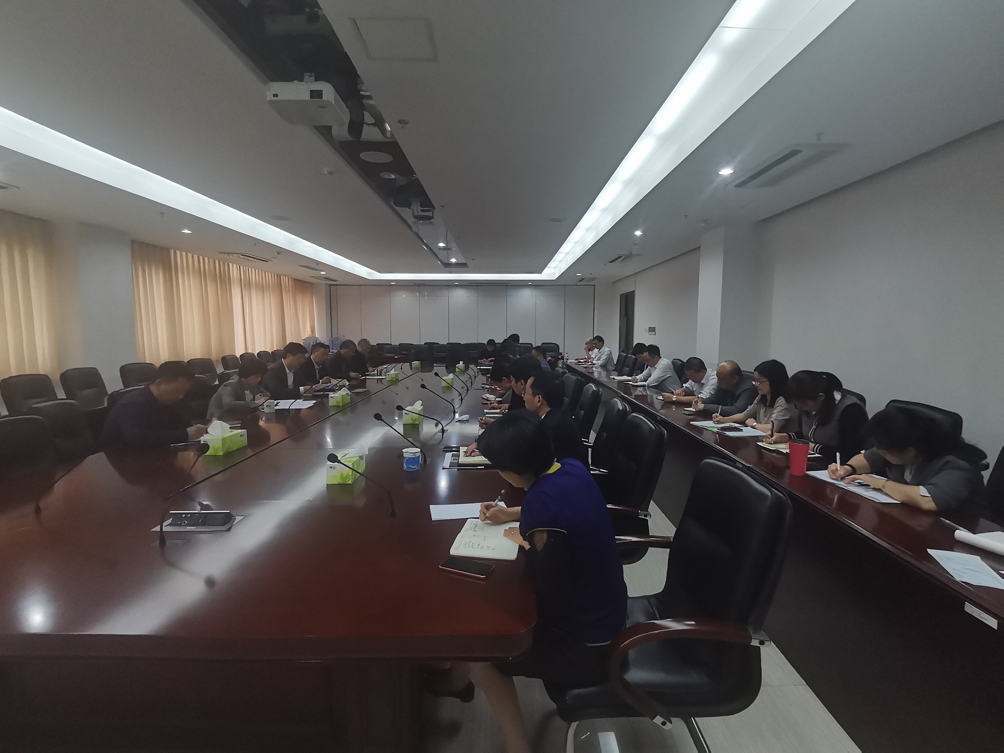创业中心党总支学习贯彻习近平总书记在福建考察时的重要讲话精神